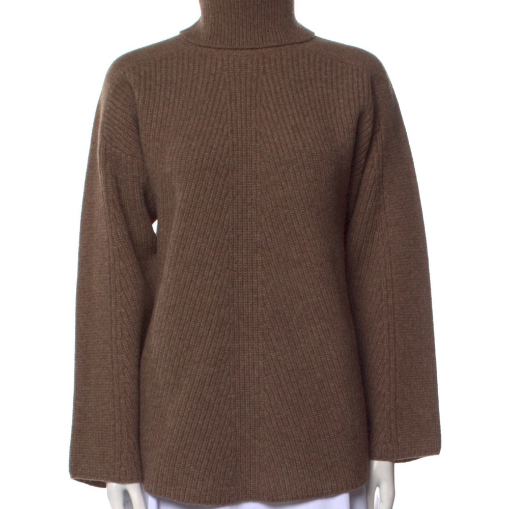 Brown Ribbed Turtleneck Sweater